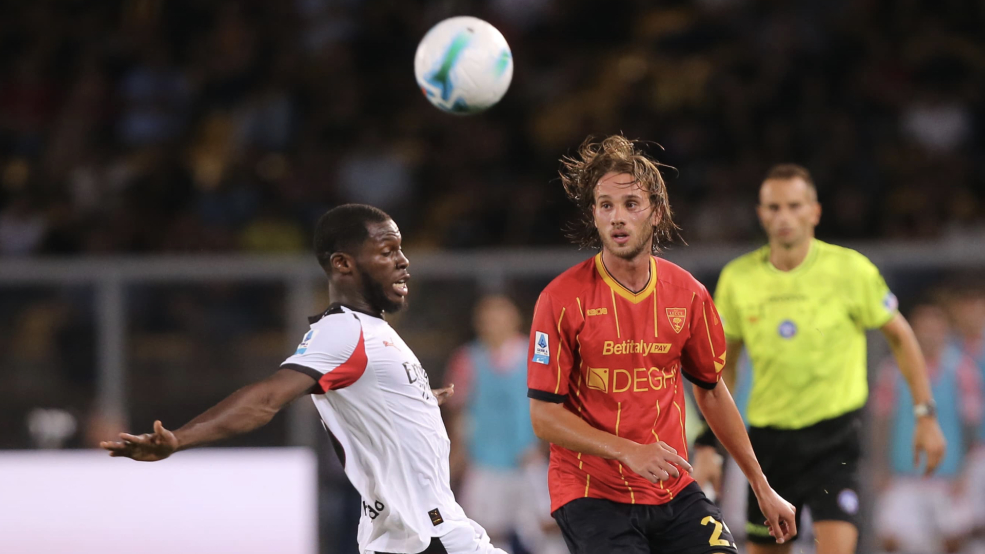Lecce-Milan 2-0